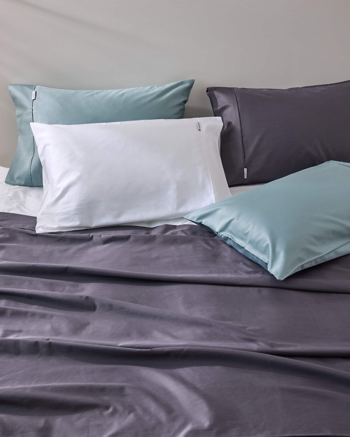 Royal Doulton Ceilo sheet set styled on a bed
