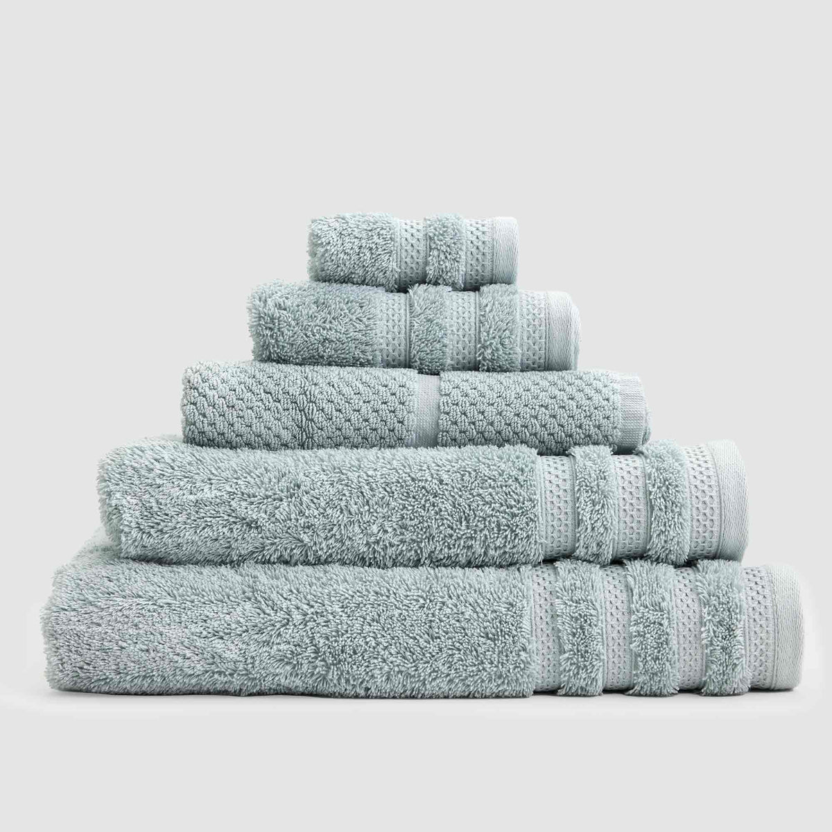Royal Doulton Chelsea towel set in Glacier