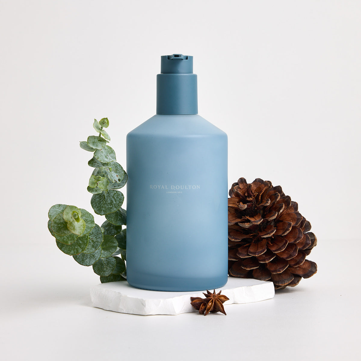 Royal Doulton Montclair Body Lotion in Patchouli & Cypress